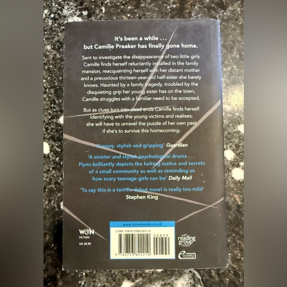 🔥4 for $20🔥📖💙Sharp Objects by Gillian Flynn💙📖 - Picture 3 of 6